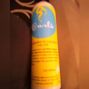 Curls Blueberry and Coconut Hair Milk